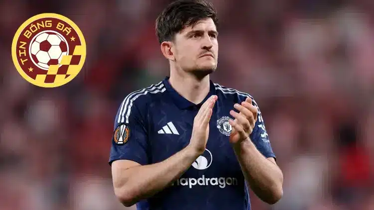 Harry Maguire thể hiện kỹ năng của một tiền đạo cánh